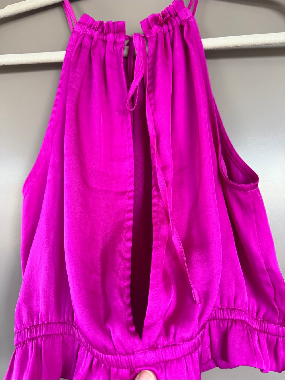 Express Pink Magenta Ruffled Neck Tank Top Open Back Size Small - Picture 10 of 13
